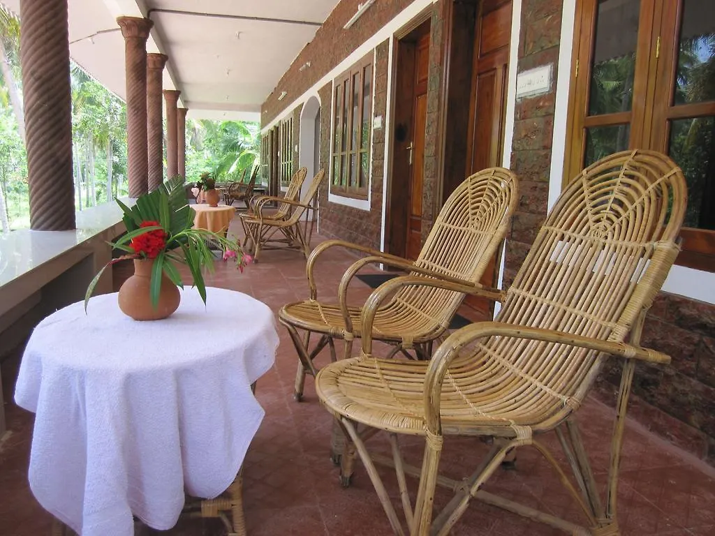 M R Beach & Cottages Varkala Indien